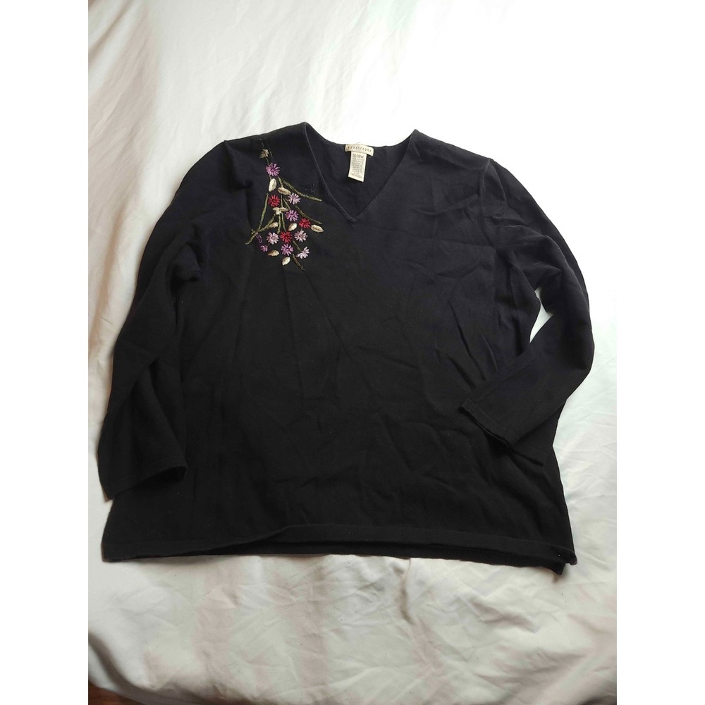 Apostrophe Sweater Womens 16/18W Black V Neck Floral Embroidered Long Sleeves